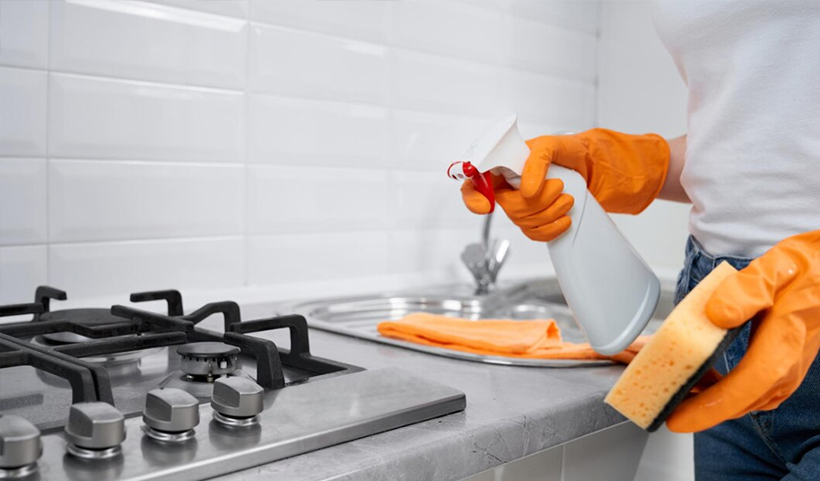 Kitchen Cleaning